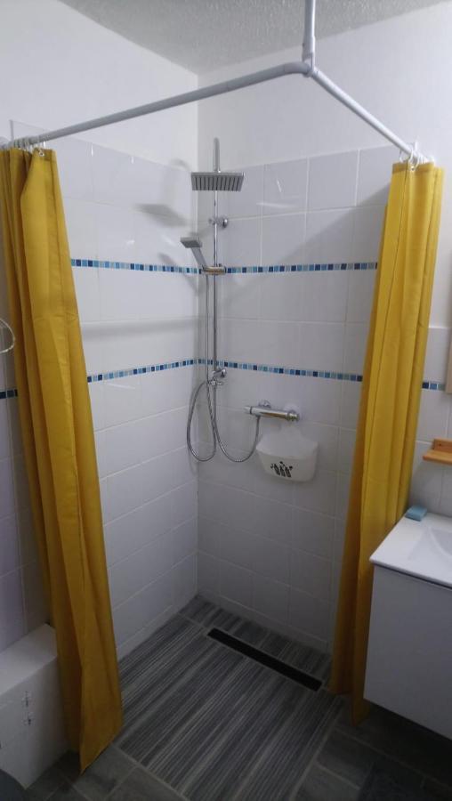 Chez Caroline Apartment Basse Terre Bagian luar foto